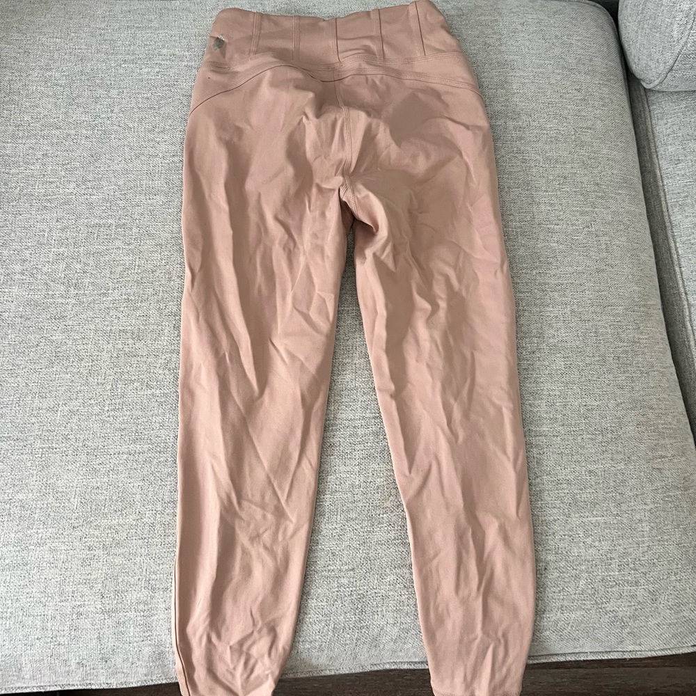 Freepeople movement nude pink skinny leggings